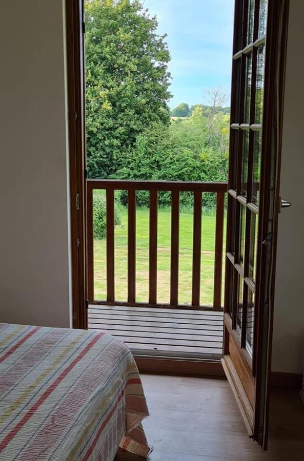 Relais Equestre Du Miloir - Chambres D'Hotes Saint-Desir Exterior photo